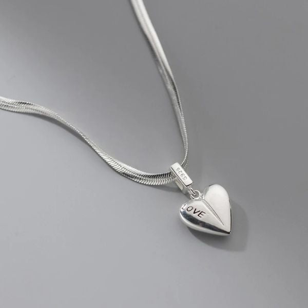 Collar Corazón Amor Eterno – Sentimiento Puro | Véra